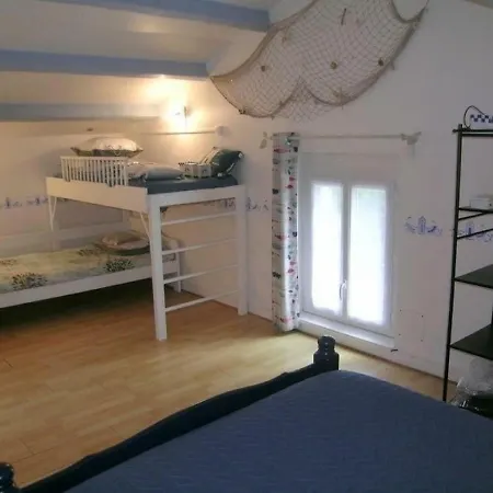 House - Grande Maison - Piscine- Wifi- Proche Plage Et Centre -acces Direct A La Piste Cyclable- *